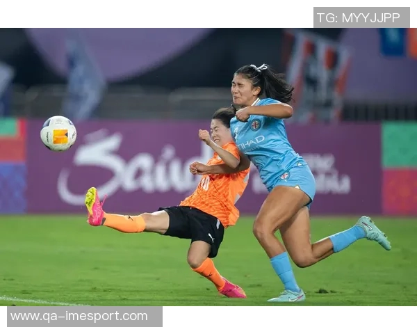 武汉女足亚冠首球诞生唐涵助攻乌龙球巧妙越过门线