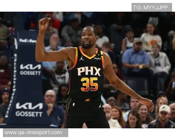 杜兰特谈更衣室角色：成为队友们可以依赖的信任之源